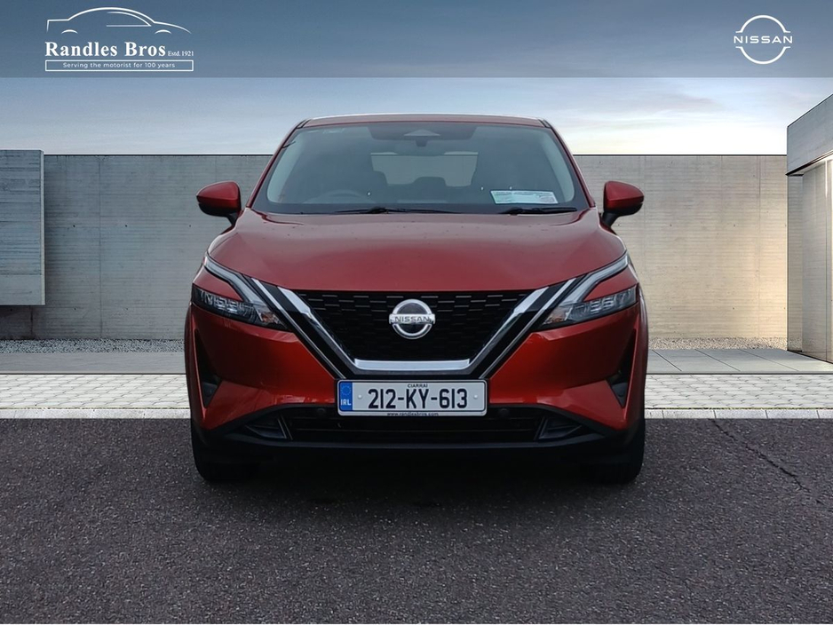 Nissan Qashqai 1.3 PET SV — thumbnail 4