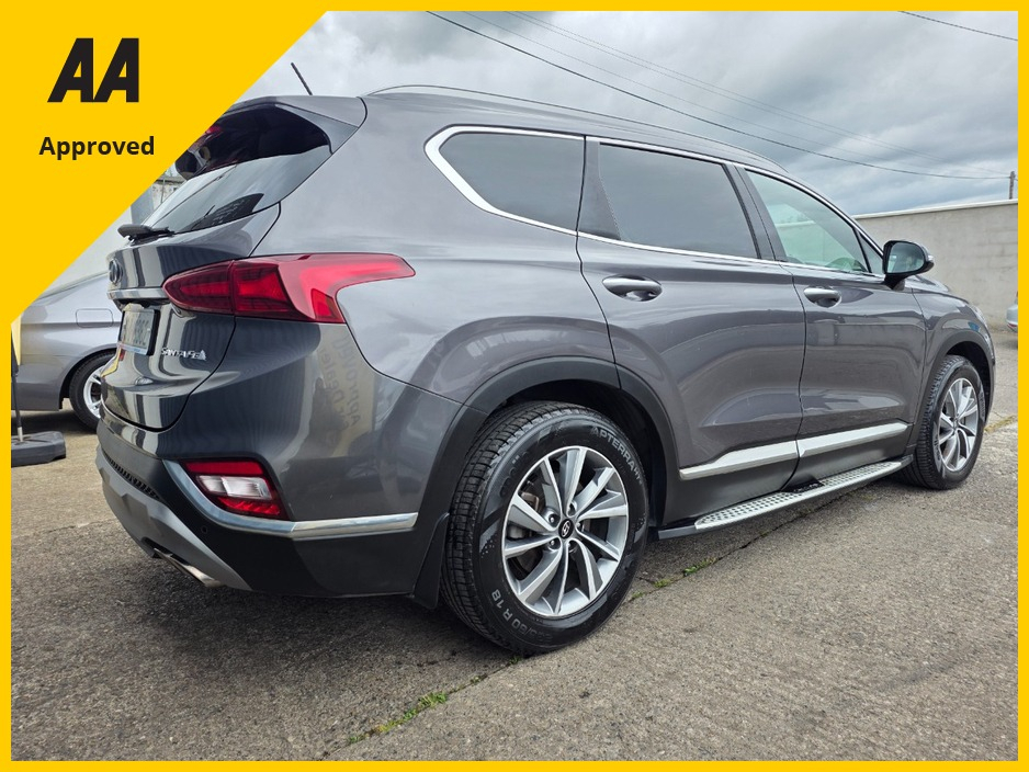 2019 Hyundai Santa Fe 2.2L Diesel For Sale Images