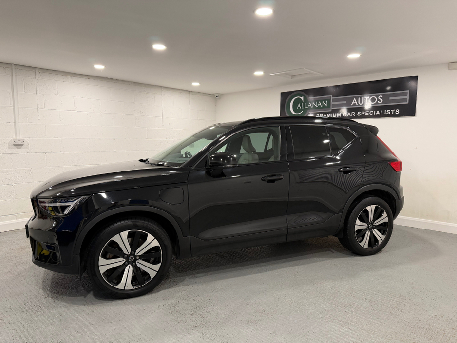 2022 Volvo XC40 1.5L Petrol Plug-in Hybrid For Sale Images