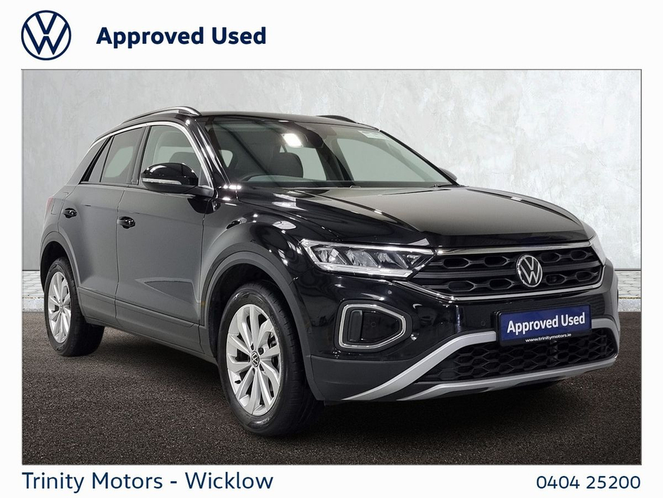 Volkswagen T-Roc * ED 75 * 1.0 TSI * 115 BHP * MANUAL * STUNNING SUV * TRINITY VOLKSWAGEN *