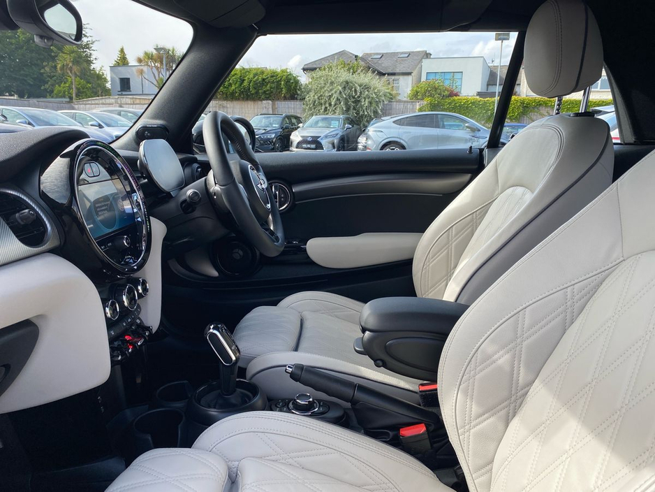MINI Hatch Exclusive Convertible Auto — thumbnail 14