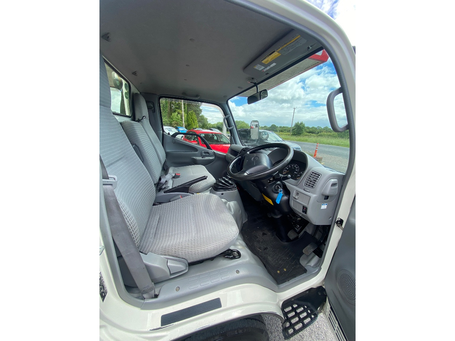 2015 Toyota DYNA 3L Diesel For Sale Images