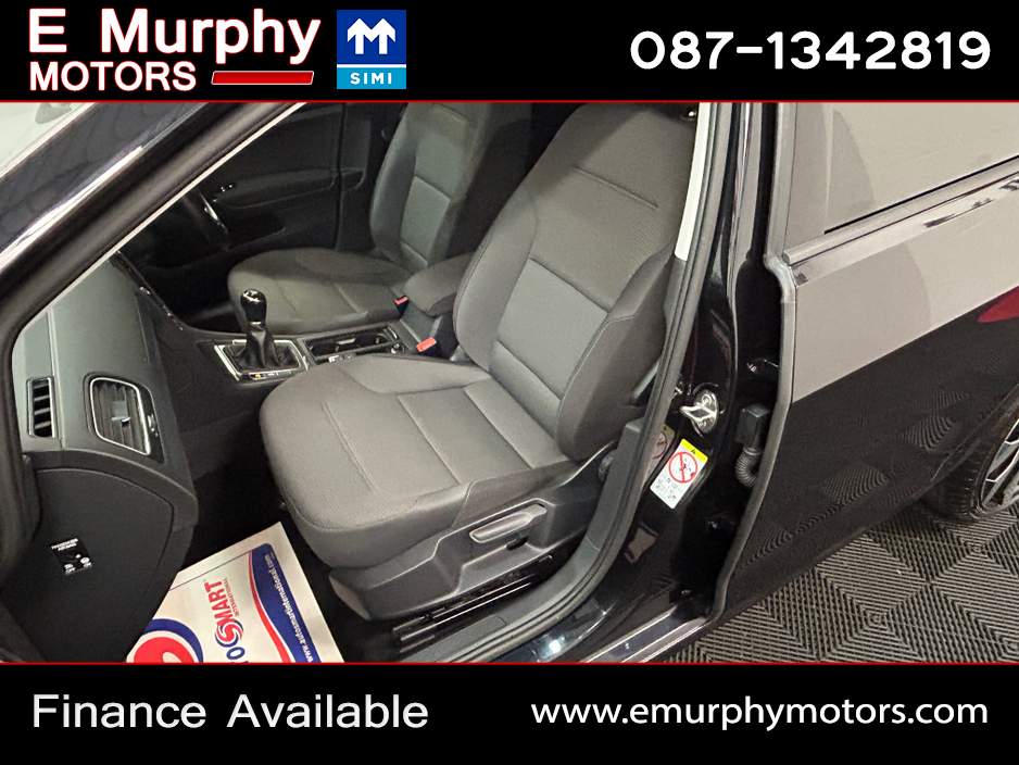 2019 Volkswagen Golf 1.5L Petrol For Sale Images