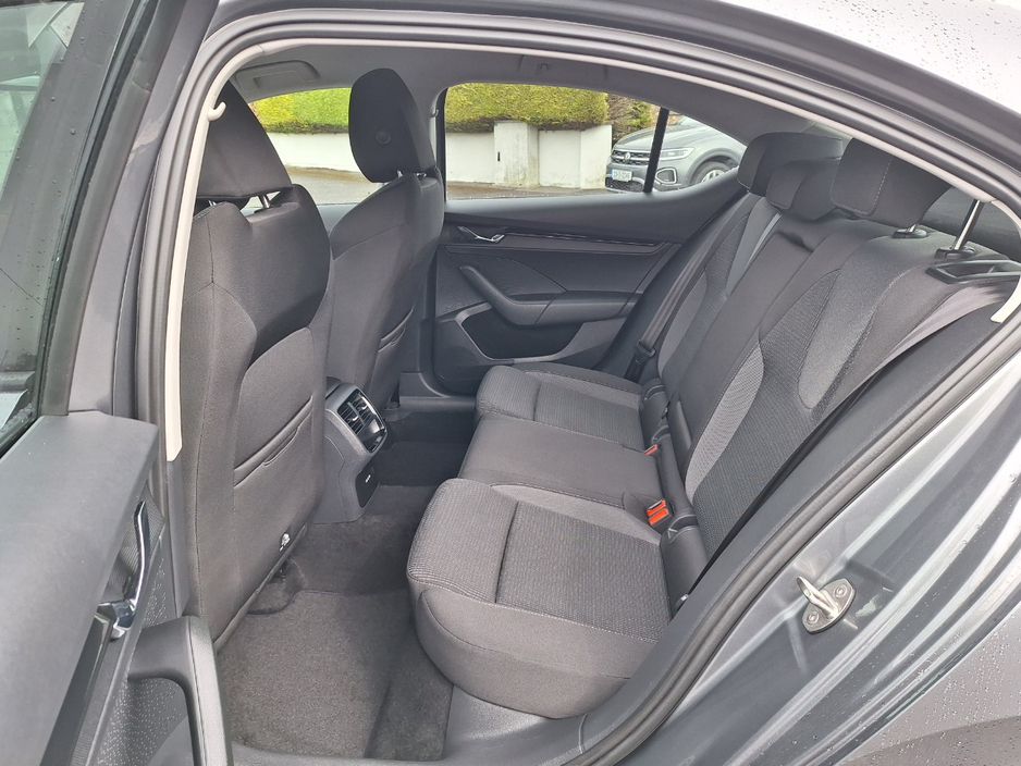 2024 Skoda Octavia 2L Diesel For Sale Images