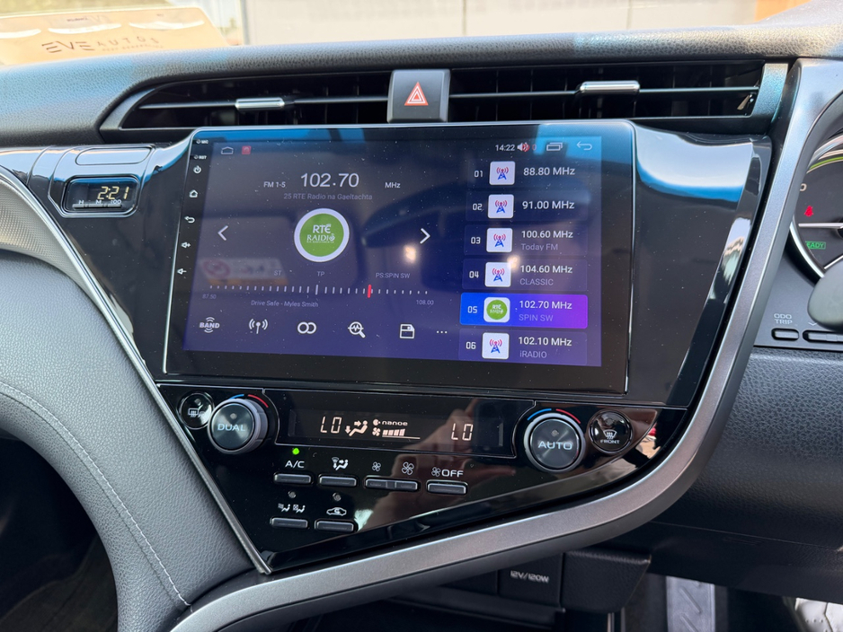 2019 Toyota Camry 2.5L Petrol Hybrid For Sale Images