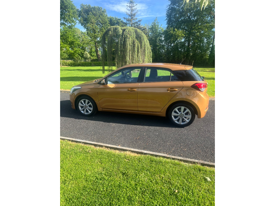 Hyundai i20 SE MPI 99BHP 5DR — thumbnail 4