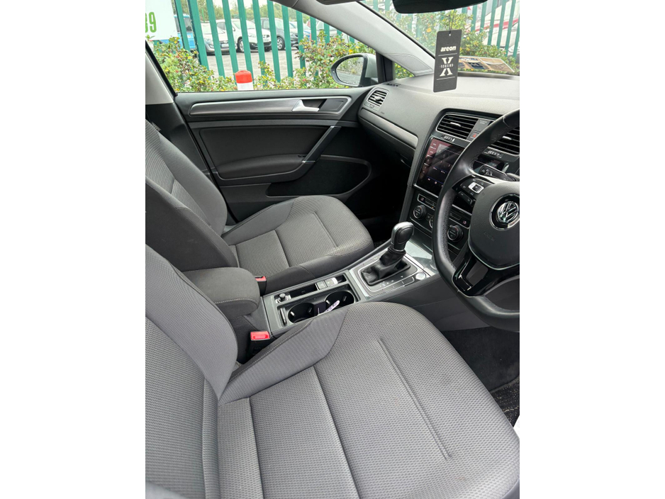 2017 Volkswagen Golf 1.2L Petrol For Sale Images