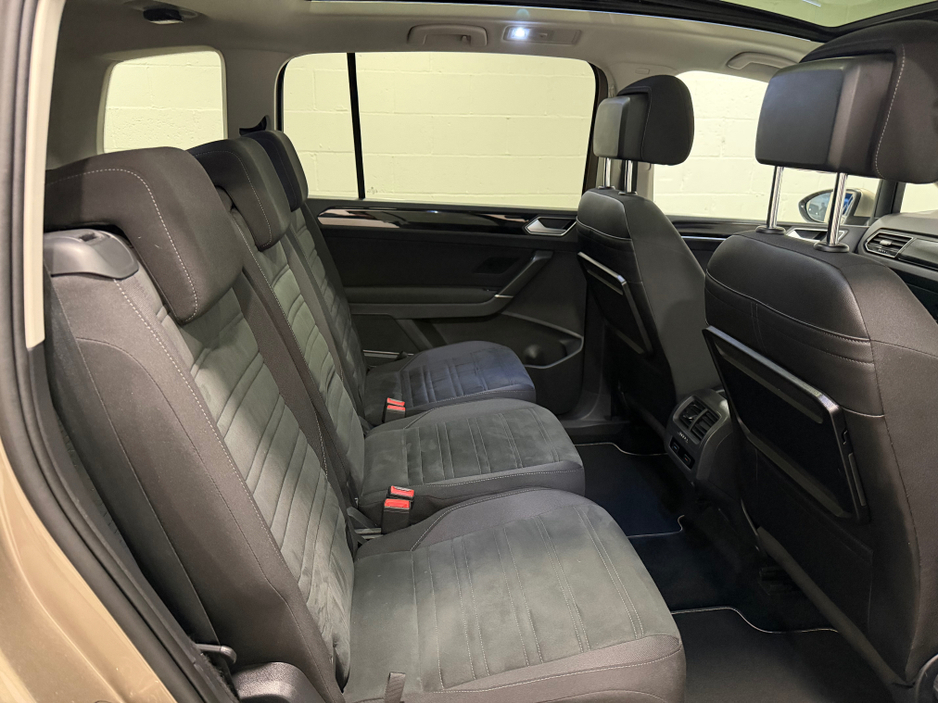 2017 Volkswagen Touran 1.6L Diesel For Sale Images