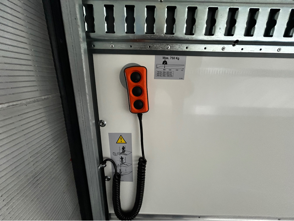 2025 Maxus Deliver 9 2.0L Diesel For Sale Images