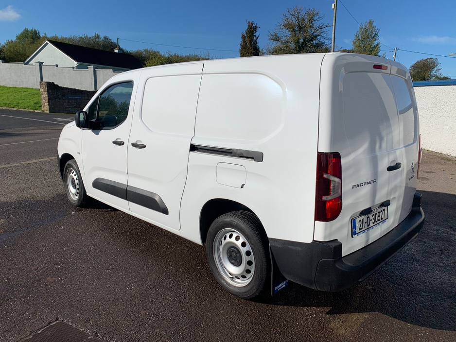 2021 Peugeot Partner 1.5L Diesel For Sale Images