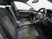 2022 Volkswagen Passat 2L Diesel For Sale Images