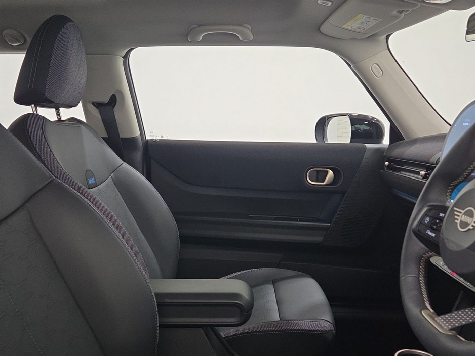 2024 MINI Hatch 1.5L Petrol For Sale Images