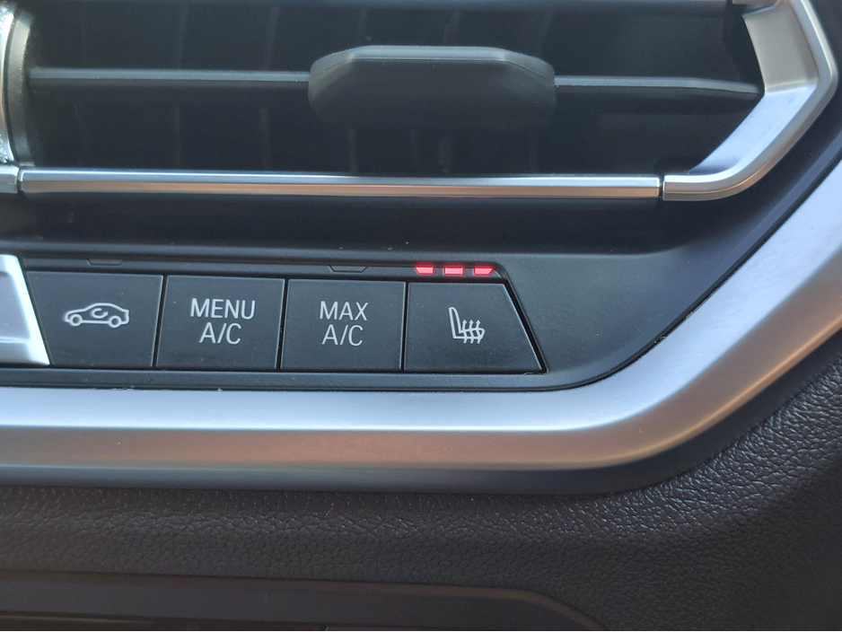 2022 BMW 3 Series 2.0L Petrol Plug-in Hybrid For Sale Images