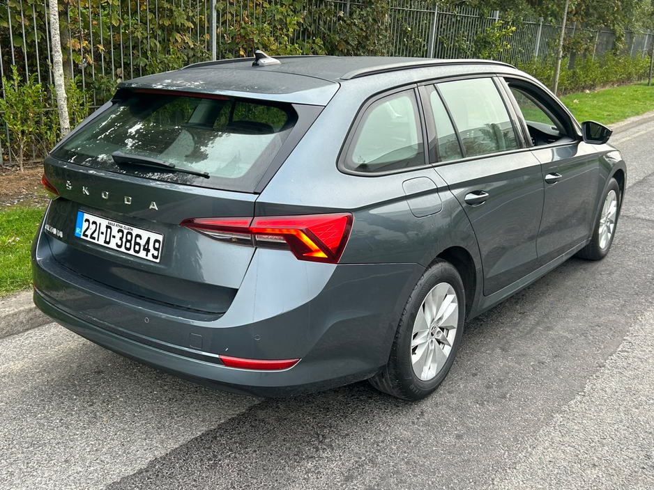 2022 Skoda Octavia 1L Petrol For Sale Images