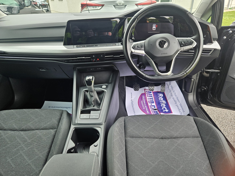 2021 Volkswagen Golf 2L Diesel For Sale Images