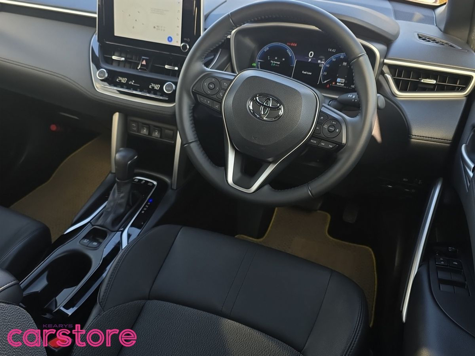 Toyota Corolla Cross Hybrid Z — thumbnail 15