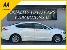 Ford Mondeo HEV TITANIUM 2.0 187PS 4 4DR AUTO