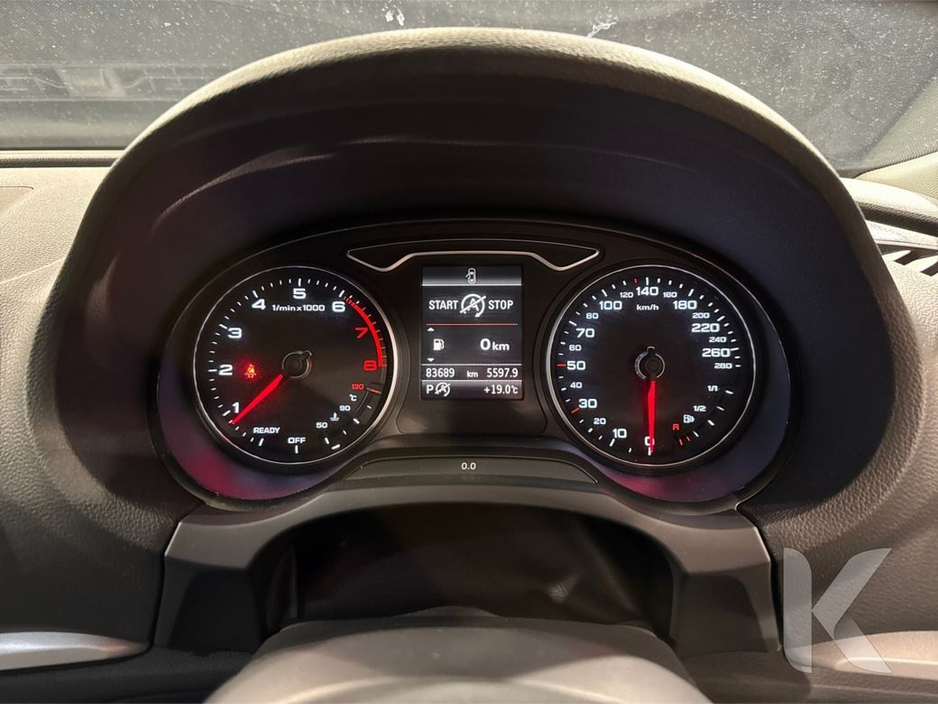 Audi A3 1.4 TSI AUTOMATIC - FACTORY ALLOYS - CRUISE CONTROL - REAR CAMERA — thumbnail 15