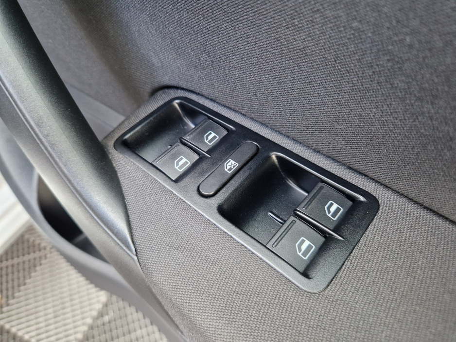 2013 Volkswagen Polo 1.2L Petrol For Sale Images