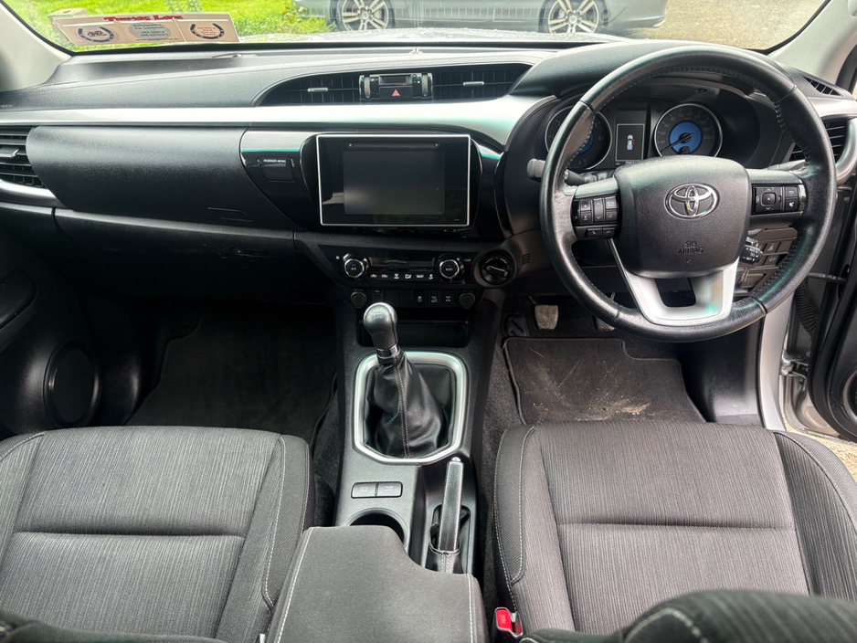 2019 Toyota Hilux 2.4L Diesel For Sale Images