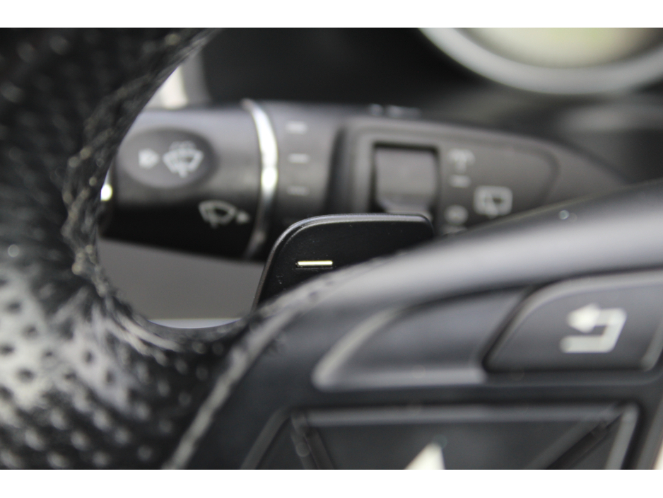 2014 Mercedes-Benz E Class 2.1L Diesel For Sale Images