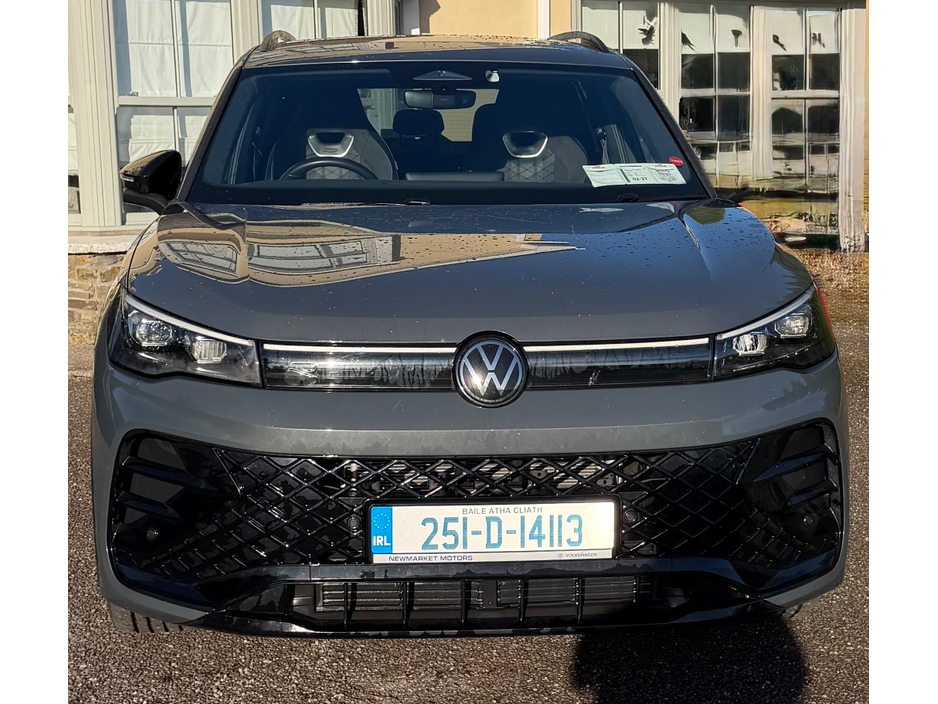 Volkswagen Tiguan R-LINE 2.0 TDI DSG 150HP 5DR
