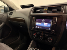 2016 Volkswagen Jetta 2L Diesel For Sale Images
