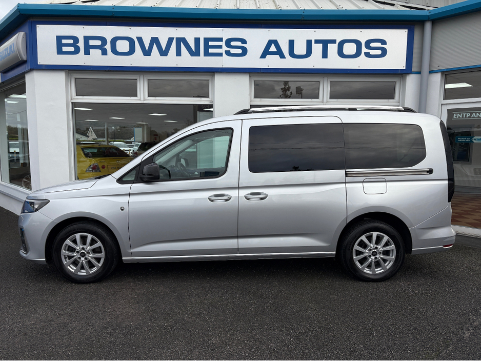 2022 Ford Grand Tourneo Connect 2L Diesel For Sale Images