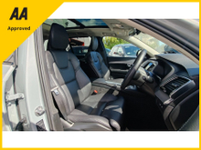 2024 Volvo XC90 2L Petrol Plug-in Hybrid For Sale Images