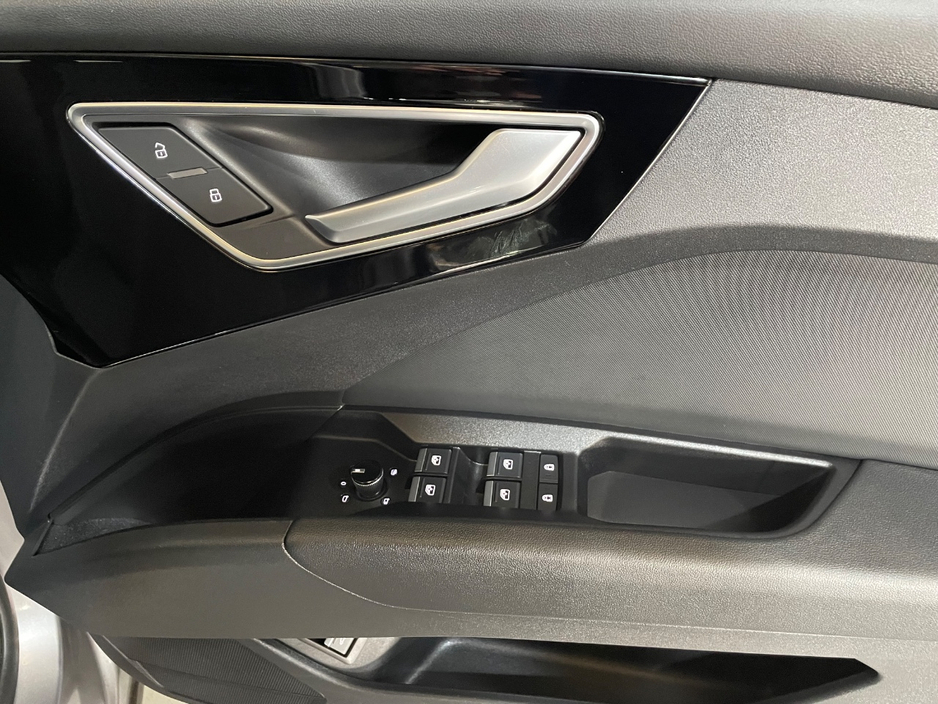 2023 Audi Q4 e-tron 0L Electric For Sale Images