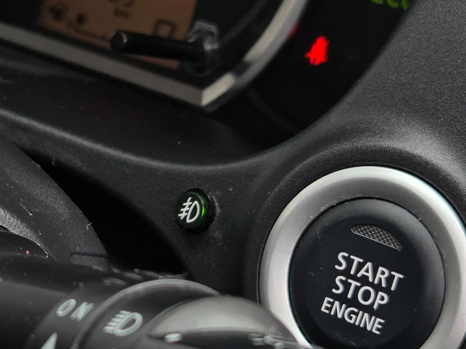 Mitsubishi Mirage — thumbnail 12