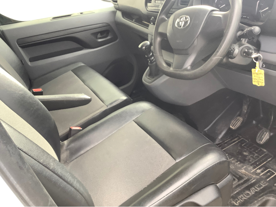 2020 Toyota Proace 2L Diesel For Sale Images