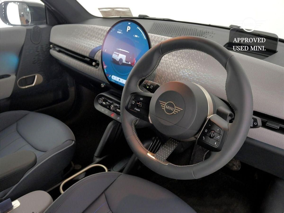 2024 MINI Hatch ElectricL Electric For Sale Images