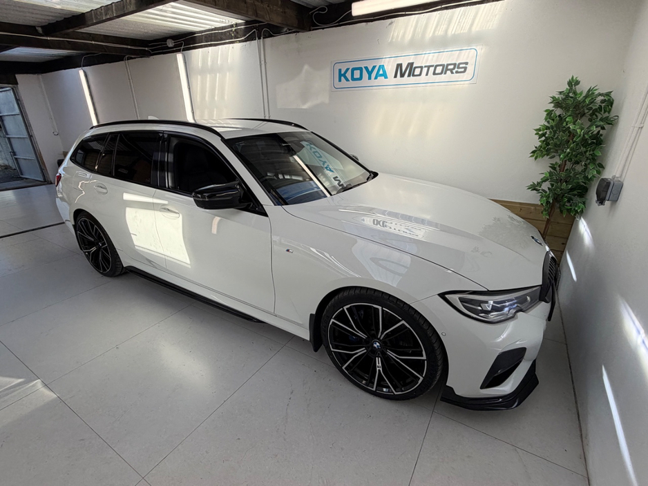 BMW 3 Series 320D M-SPORT PRO X-DRIVE M-PERFORMANCE 2.0 DIESEL AUTOMATIC // M3 UPGRADED WHEEL PACKAGE // FULL M-PERFORMANCE KIT // PRO MEDIA PACK // APPLE CARPLAY // PRIVACY PACK // AA APPROVED DEALER 2026 — thumbnail 15