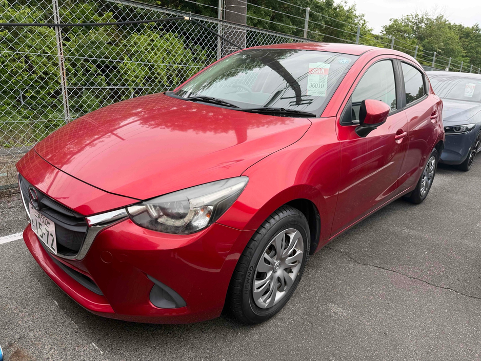 2016 Mazda Demio