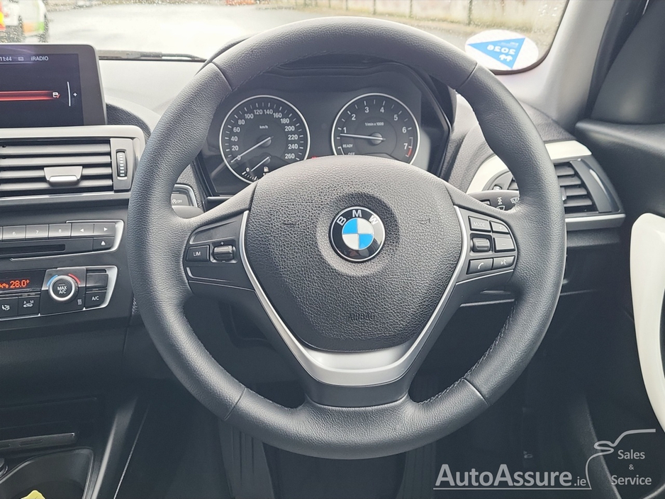 BMW 1 Series 116I SE *** Half Leather Interior / Reversing Camera / Daytime LED *** — thumbnail 16