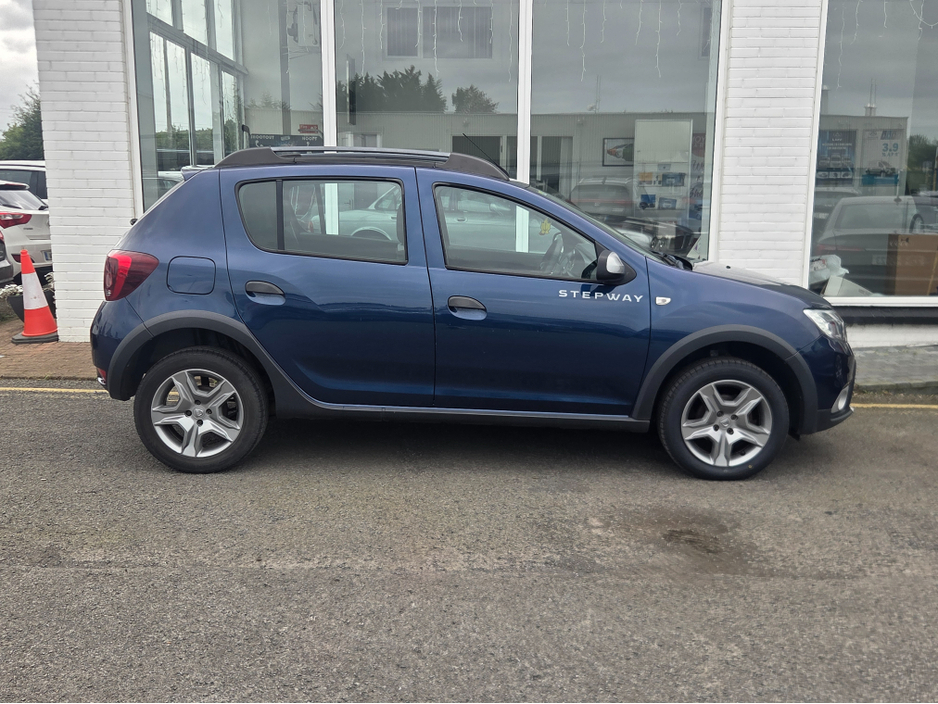 2017 Dacia Sandero 1.5L Diesel For Sale Images