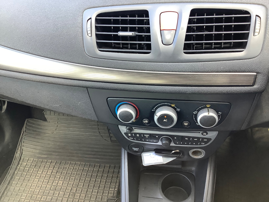 2010 Renault Megane 1.5L Diesel For Sale Images
