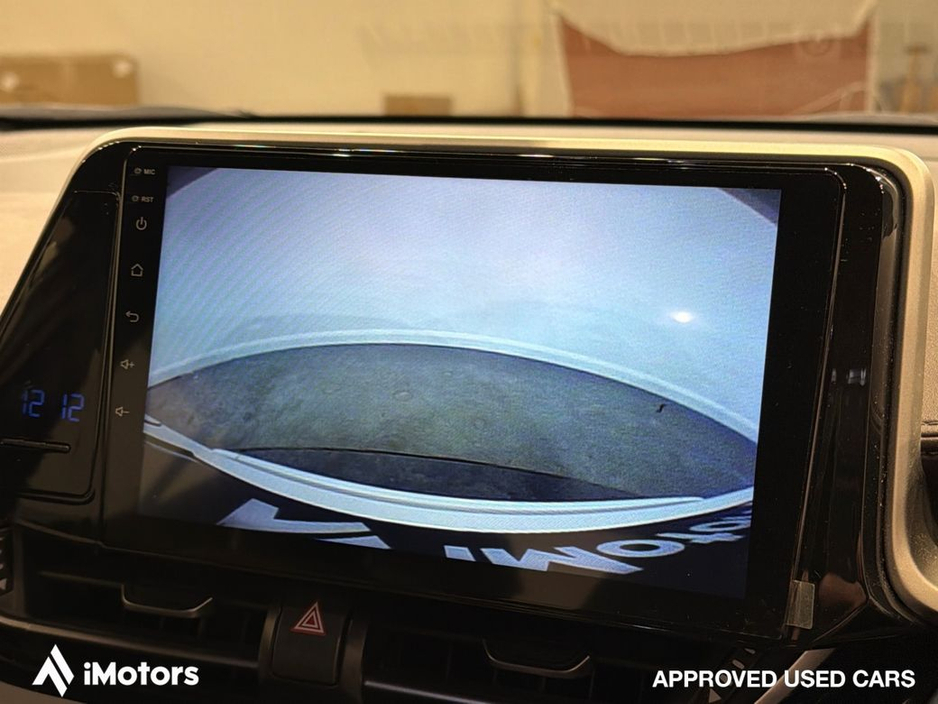 Toyota C-HR G HYBRID AUTOMATIC — thumbnail 24