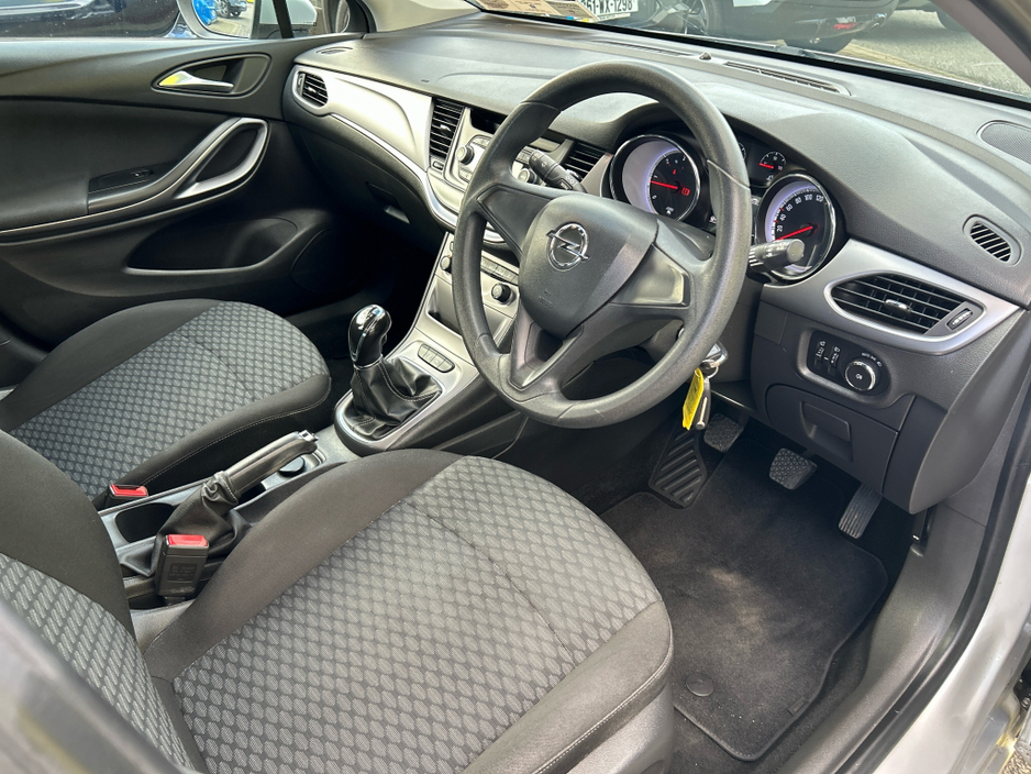 2016 Opel Astra 1.6L Diesel For Sale Images
