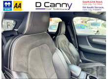 2018 Volvo XC40 2.0L Diesel For Sale Images