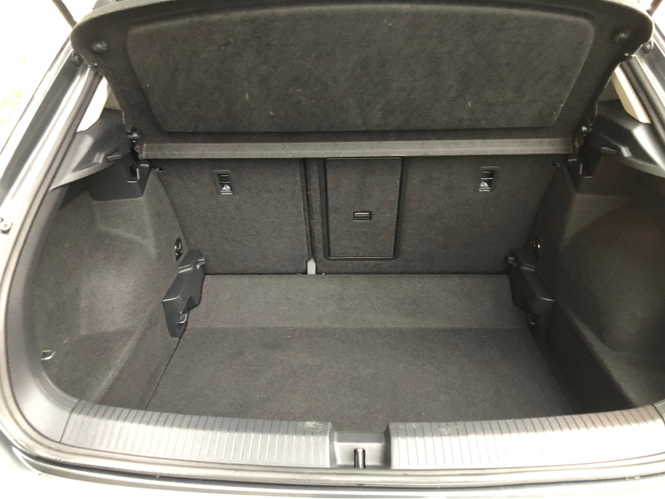 2022 Volkswagen T-Roc 1L Petrol For Sale Images