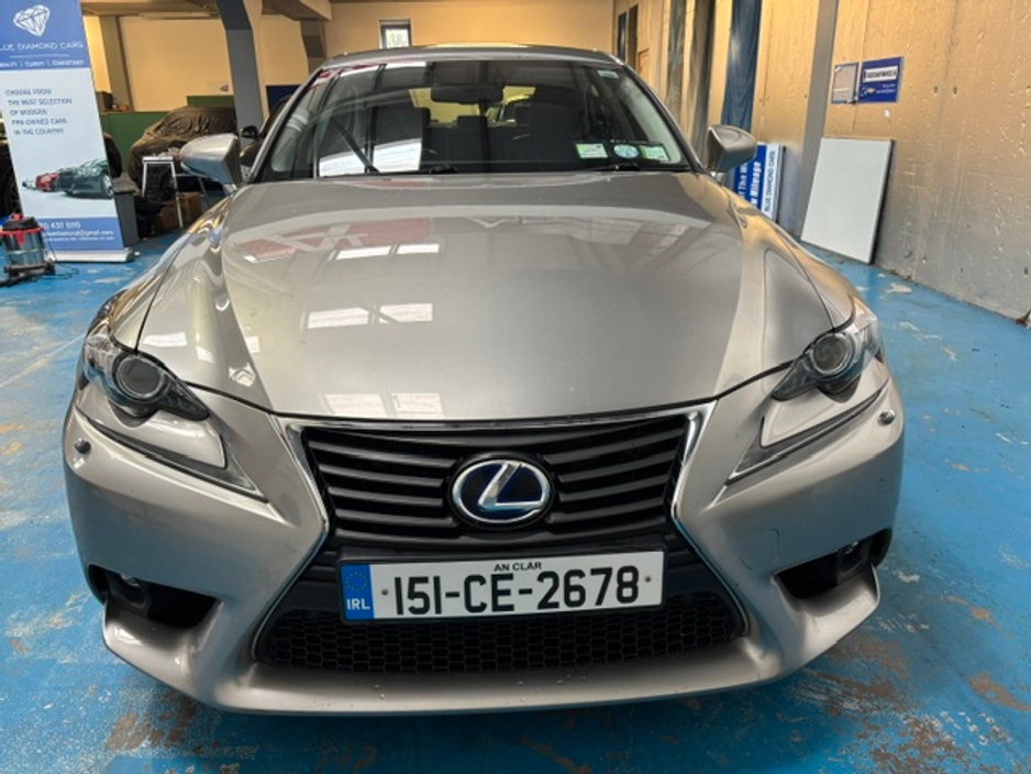2015 Lexus IS 200 2.5L Petrol Hybrid For Sale Images