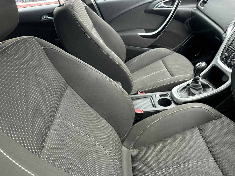2012 Vauxhall Astra 1.2L Diesel For Sale Images