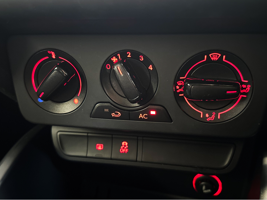 Audi A1 1.2 TFSI MANUAL 3DR — thumbnail 18