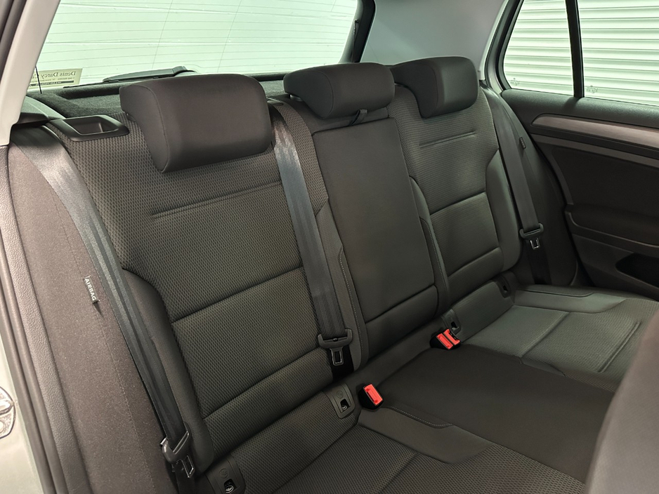 2020 Volkswagen Golf 2L Diesel For Sale Images