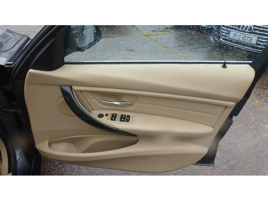 2014 BMW 3 Series 2L Diesel For Sale Images