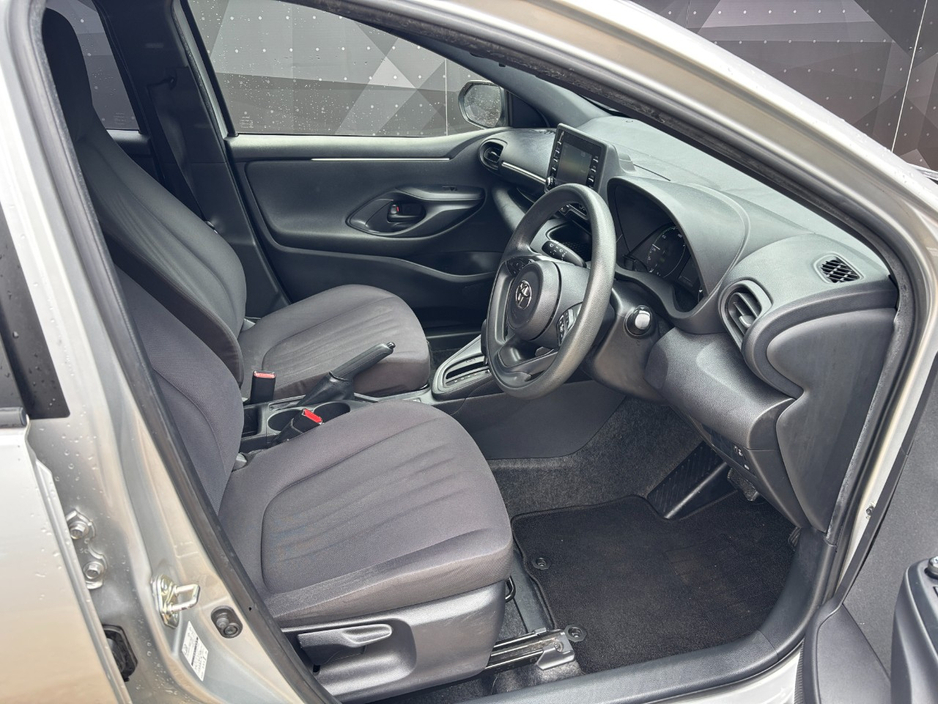 2021 Toyota Yaris 1.5L Petrol For Sale Images