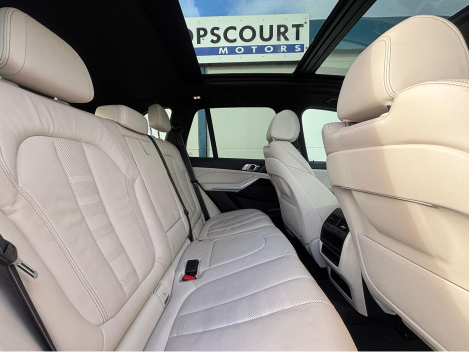 2022 BMW X5 3L Petrol Plug-in Hybrid For Sale Images