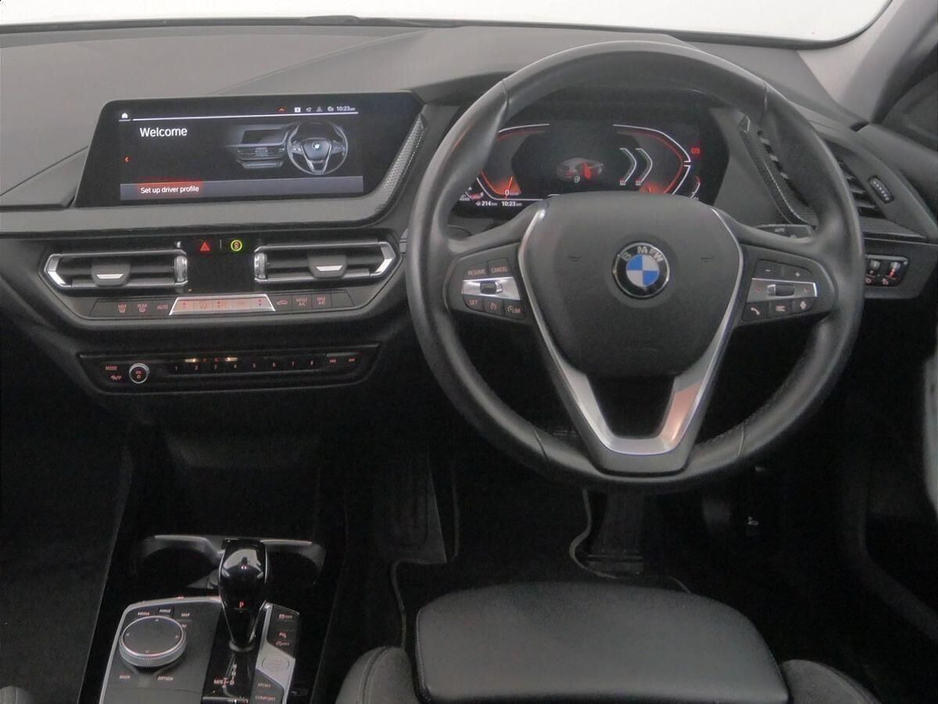 BMW 1 Series 116d Sport — thumbnail 5